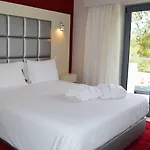 Hotel Santa Eulália Bay 3*