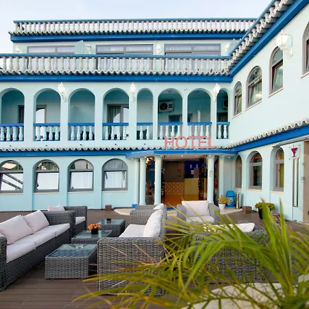 Hotel Urban Santa Eulalia 3*