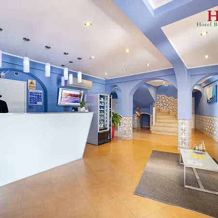 圣欧拉利娅酒店 酒店