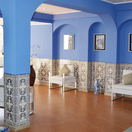 圣欧拉利娅酒店 3* 阿尔布费拉