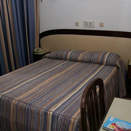 Urban Santa Eulalia Hotel 3*