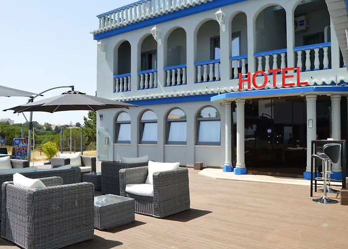 호텔 Santa Eulalia Bay 3*