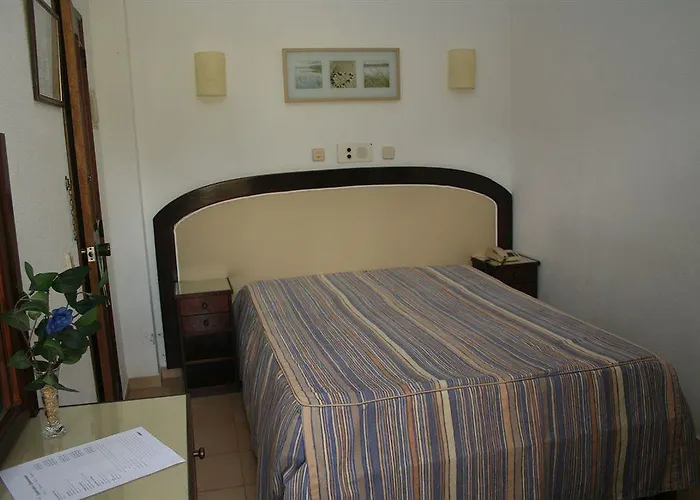 Santa Eulália Bay Hotel 3*