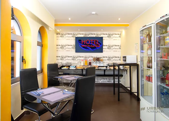 Hotel Santa Eulália Bay 3*