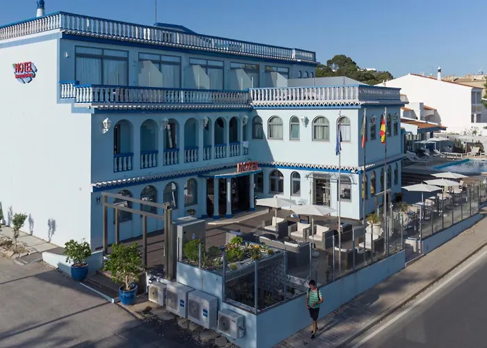 Hotel Santa Eulália Bay 3*