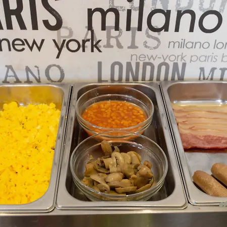 فندق سانتا يولاليا فندق 3*