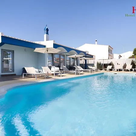 فندق فندق سانتا يولاليا